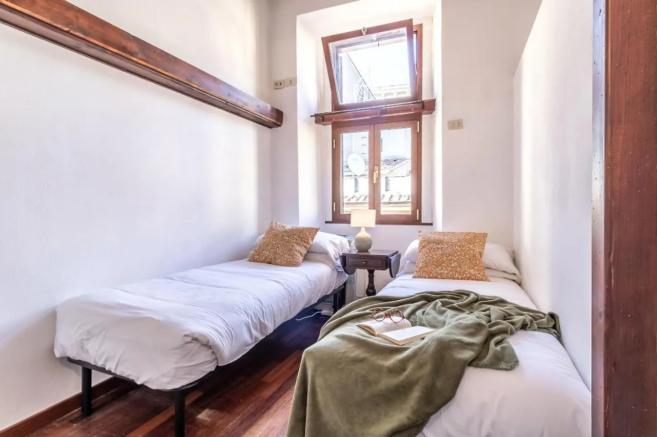 Palazzo Moro Apartment Rome Italy
